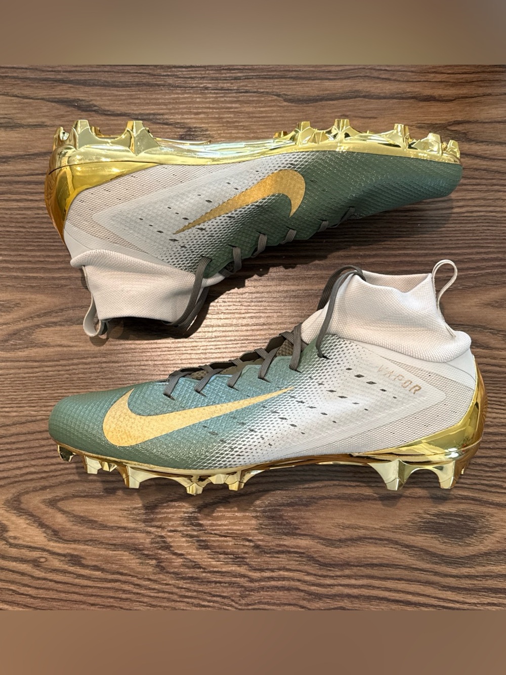 Size 15 Nike Vapor Untouchable Pro 3 Football Cleats Green/Gold 917165-007